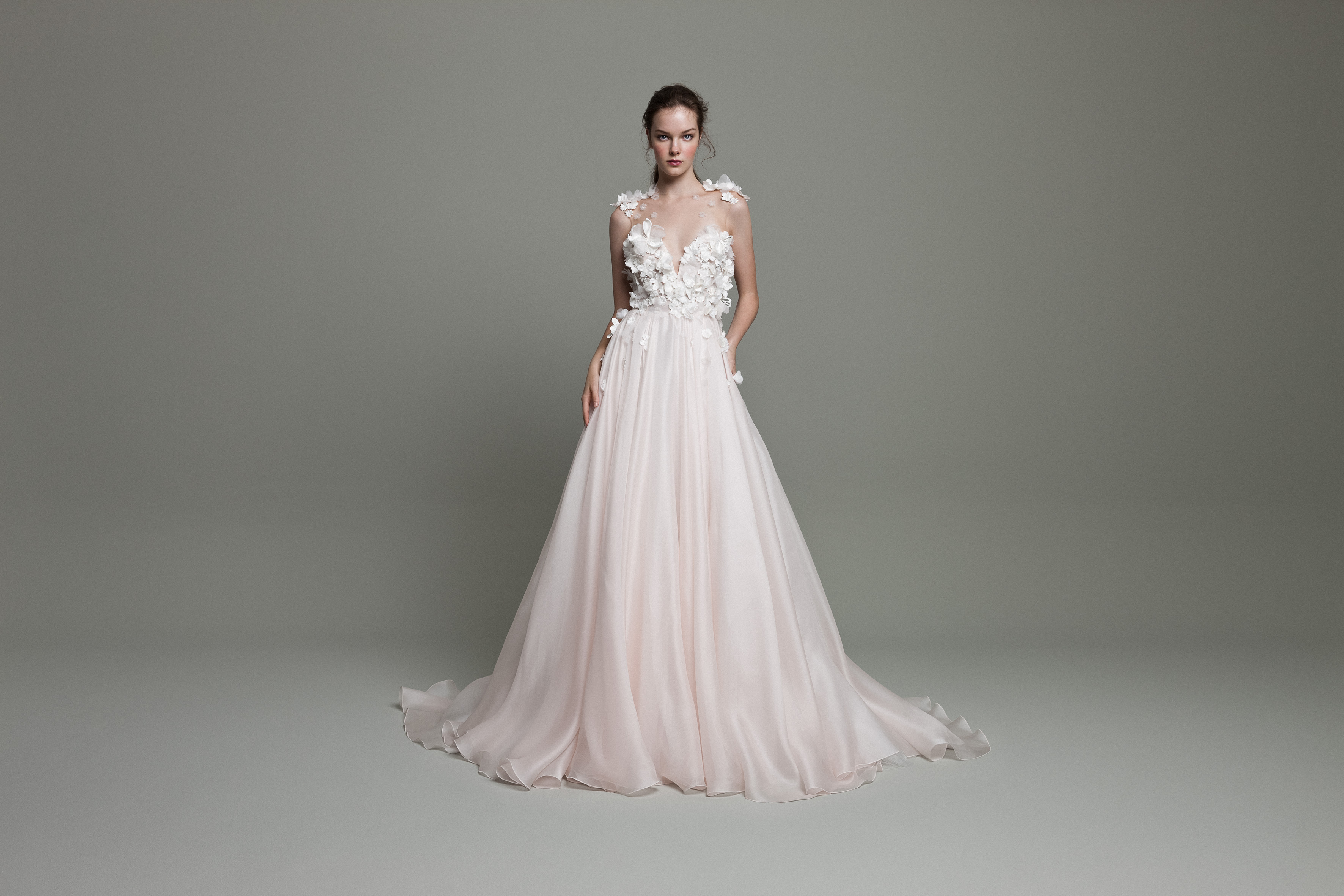 K'Mich Weddings - wedding planning - white wedding dress with tulle skirt - daalarna's designs